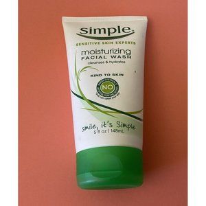 Simple Sensitive Skin Experts Moisturizing‎ Facial Wash Cleanses & Hydrates 5 Oz